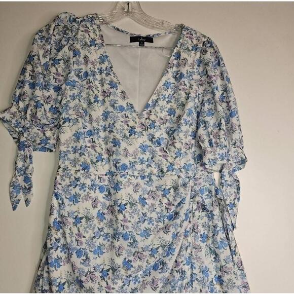 Lulus White Floral Print Puff Sleeve Faux-Wrap Dress Medium - Picture 3 of 11